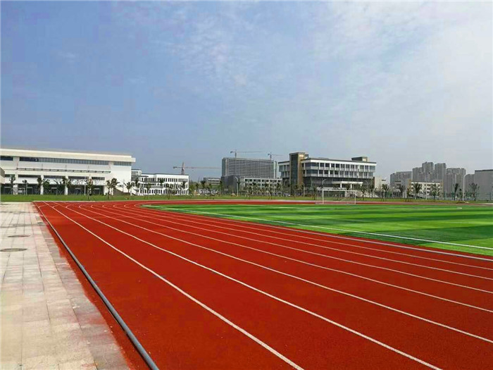 華中科技大學(xué)運動場